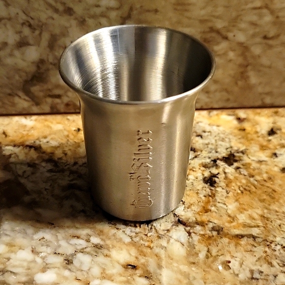 CUERVO SILVER STAINLESS SHOT HOLDER - Picture 4 of 4